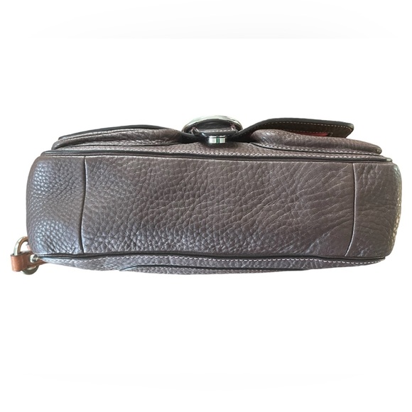 COACH Chelsea Pebble Leather Shoulder Purse - Picture 4 of 11